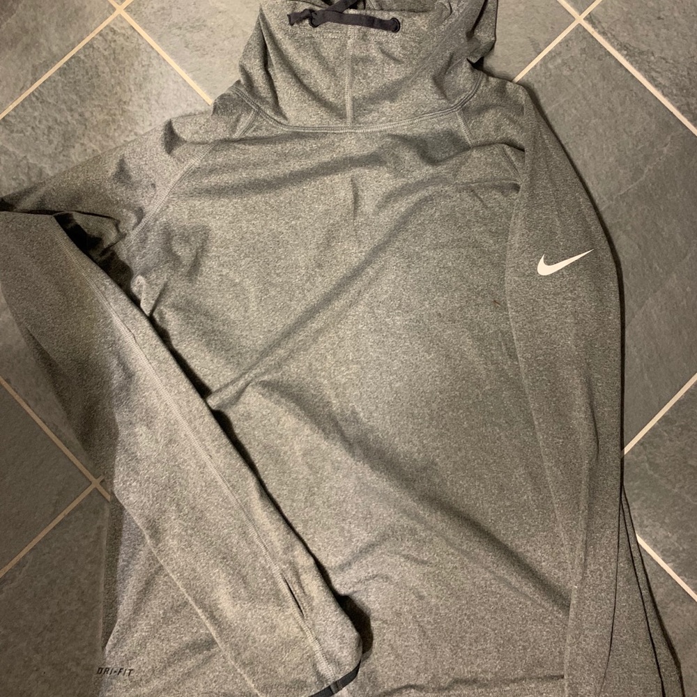 nike lined gray hoodie